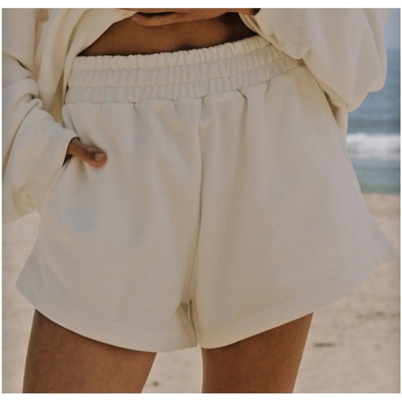 Daily Drills Shorts Size M/L Yellow Super  Lounge Pockets - Picture 2 of 9